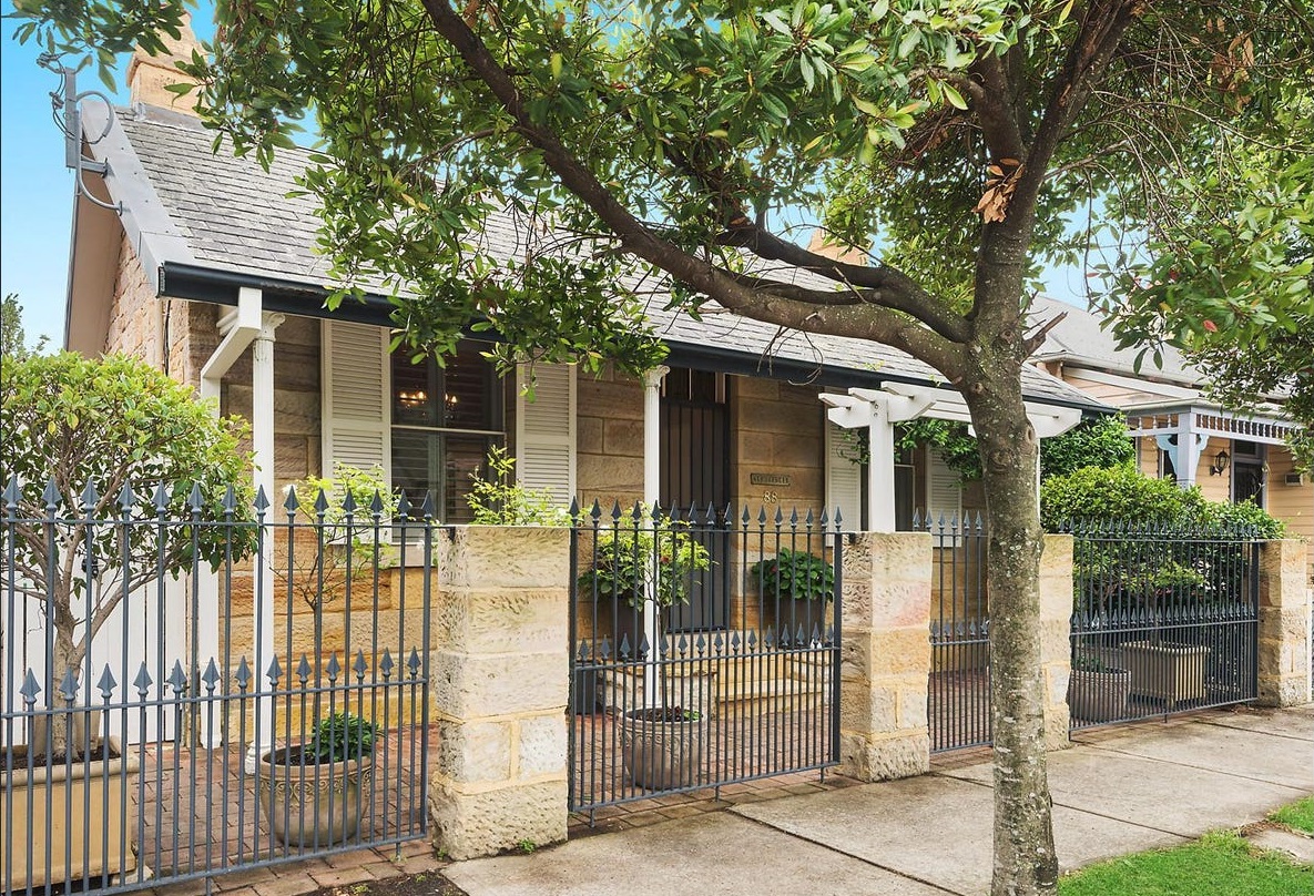 East Sydney stone cottage extension 2023